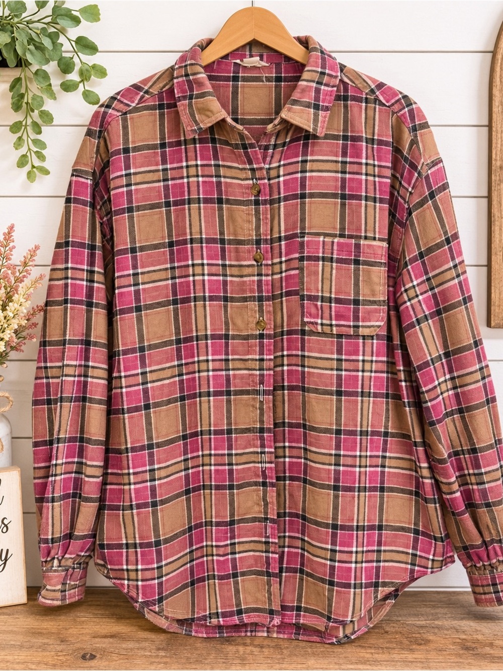 Retro Aeropostale oversized tan and pink plaid button up shirt - Size XS